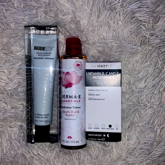 Skincare Bundle: NUDESTIX & Derma E + The Inkey List - Picture 1 of 1